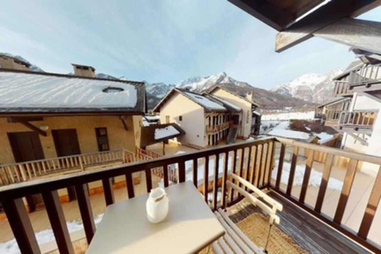 LUMINEUX 30 m avec BALCON- CENTRE VILLAGE Le Monêtier-les-Bains Extérieur photo