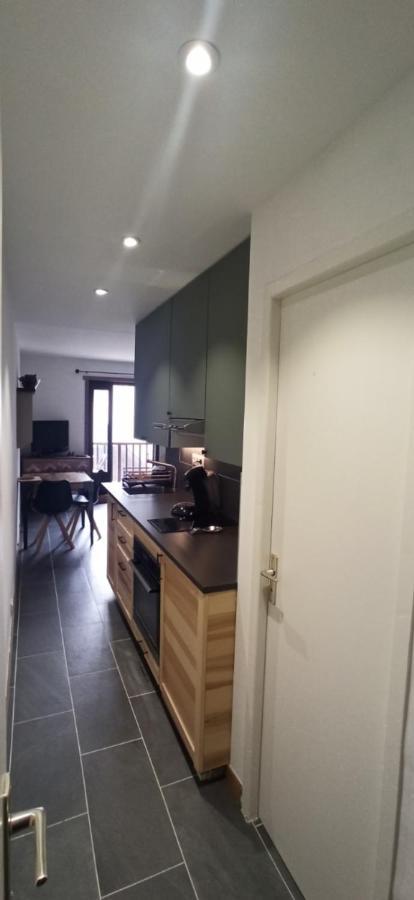 LUMINEUX 30 m avec BALCON- CENTRE VILLAGE Le Monêtier-les-Bains Extérieur photo